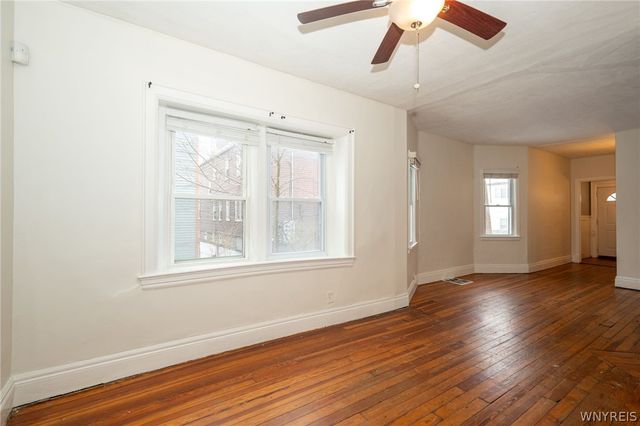 11 Hoyt Street, Buffalo, NY 14213