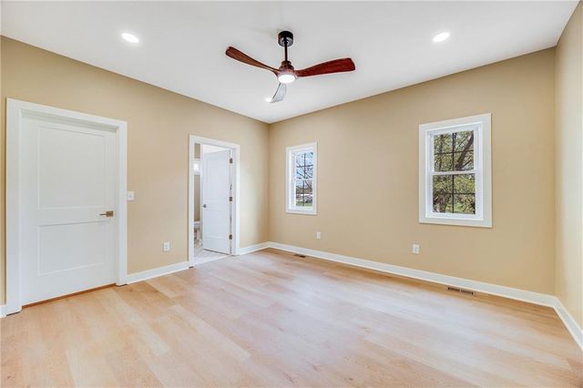 1013 S Main Street, Holden, MO 64040