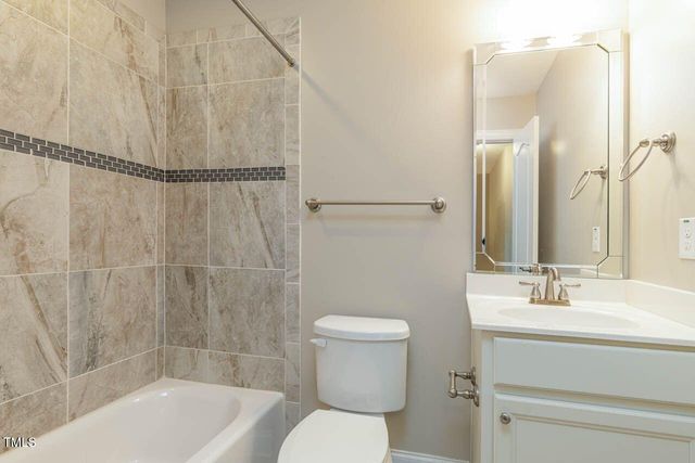 996 Tender Drive, Apex, NC 27502