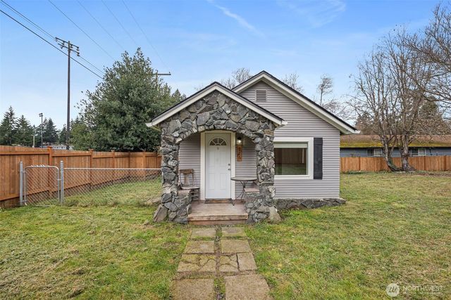 926 Austin Avenue, Port Orchard, WA 98366