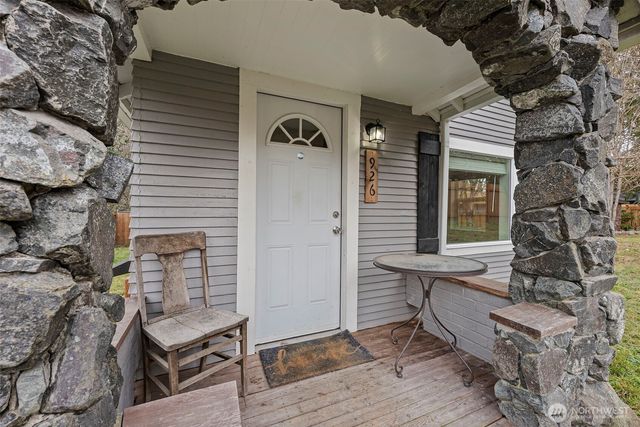 926 Austin Avenue, Port Orchard, WA 98366