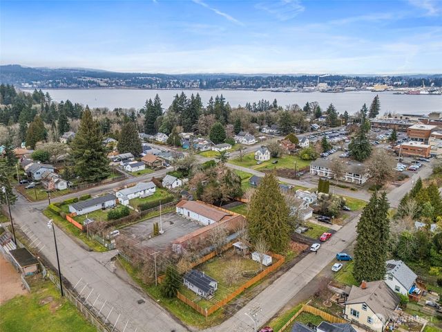 926 Austin Avenue, Port Orchard, WA 98366