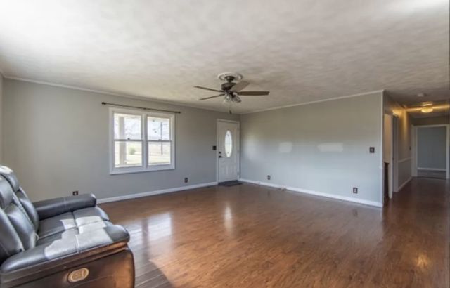119 Kelleys Chapel Rd, Waynesboro, TN 38485