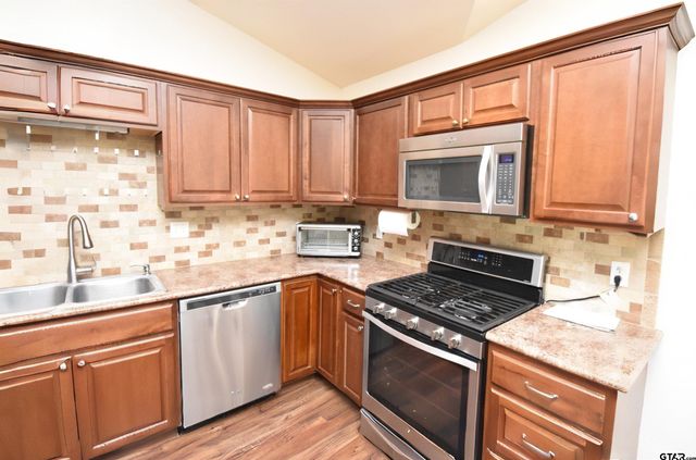3085 W FM 2975, Point, TX 75472