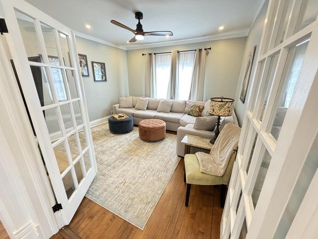 324 E COMMERCIAL STREET, Appleton, WI 54911