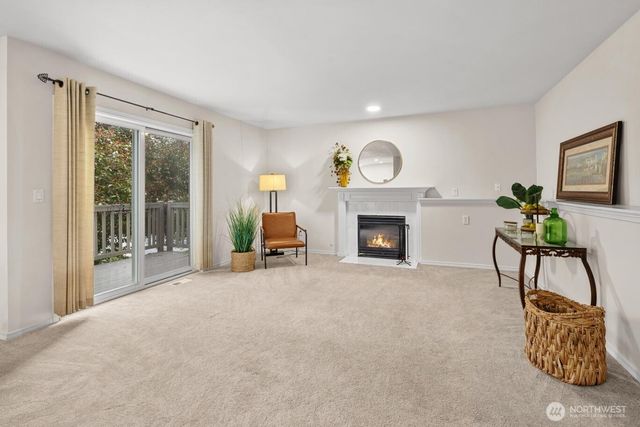 5607 178TH Street SW, Lynnwood, WA 98037