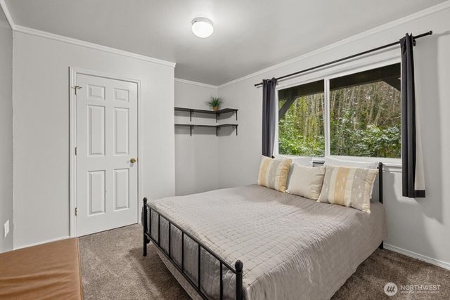 5607 178TH Street SW, Lynnwood, WA 98037