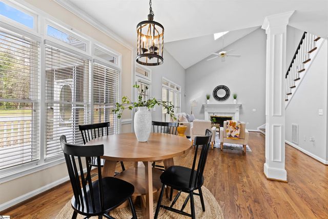 32 English Oak Road, Simpsonville, SC 29681