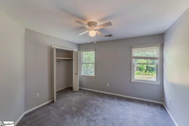 32 English Oak Road, Simpsonville, SC 29681