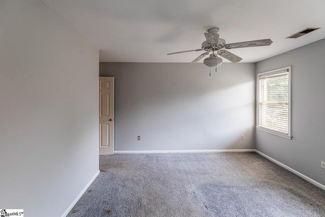 32 English Oak Road, Simpsonville, SC 29681