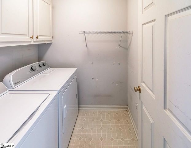 32 English Oak Road, Simpsonville, SC 29681