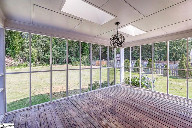 32 English Oak Road, Simpsonville, SC 29681