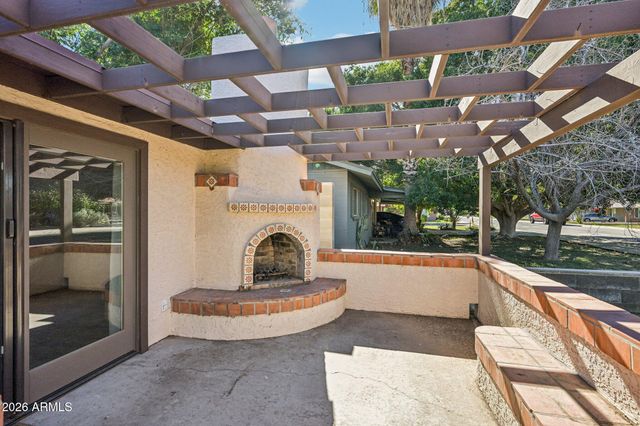 2007 S EL CAMINO Drive, Tempe, AZ 85282