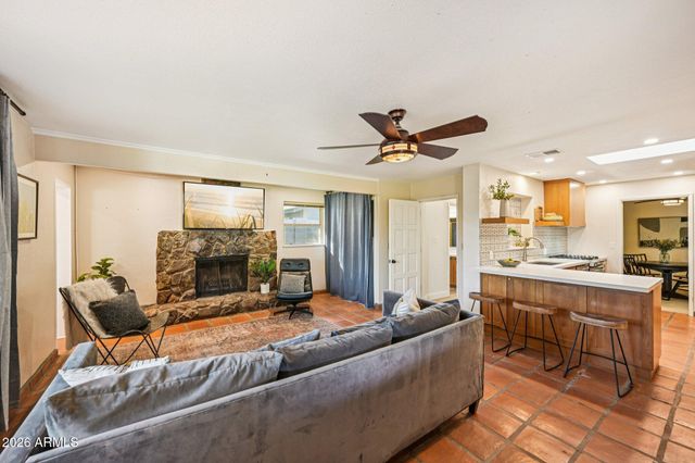 2007 S EL CAMINO Drive, Tempe, AZ 85282