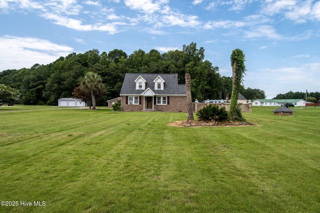 310 Lott Morton Lane, Jacksonville, NC 28546