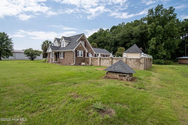 310 Lott Morton Lane, Jacksonville, NC 28546