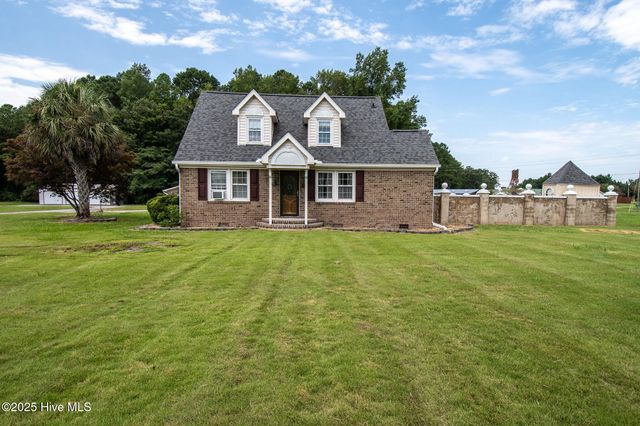 310 Lott Morton Lane, Jacksonville, NC 28546