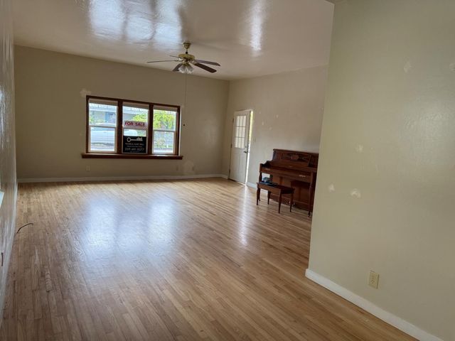 8261-8263 Main St, Mokelumne Hill, CA 95245