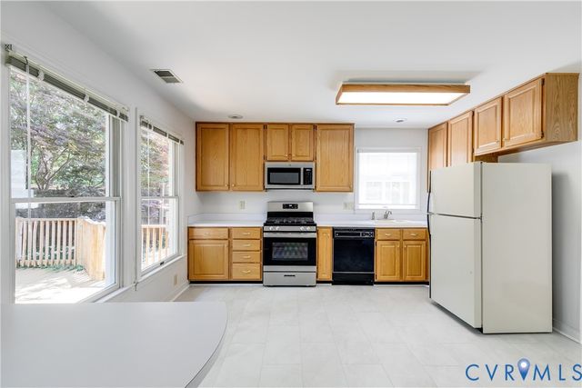 12034 Foxfield Cir, Henrico, VA 23233