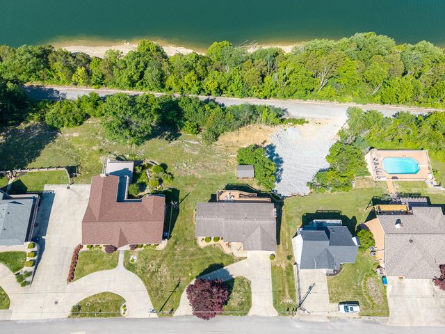 235 Lakeview Drive, Somerset, KY 42503