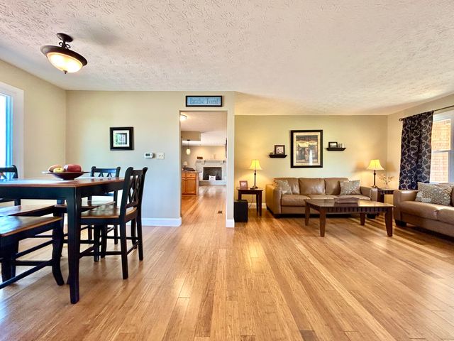 235 Lakeview Drive, Somerset, KY 42503
