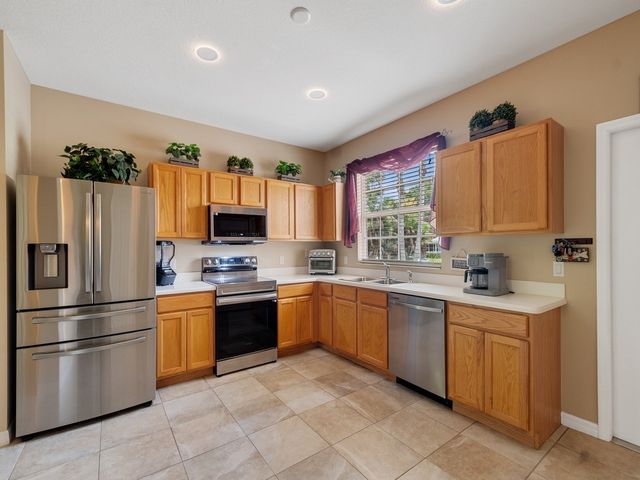 846 Wentworth Street, Sebastian, FL 32958