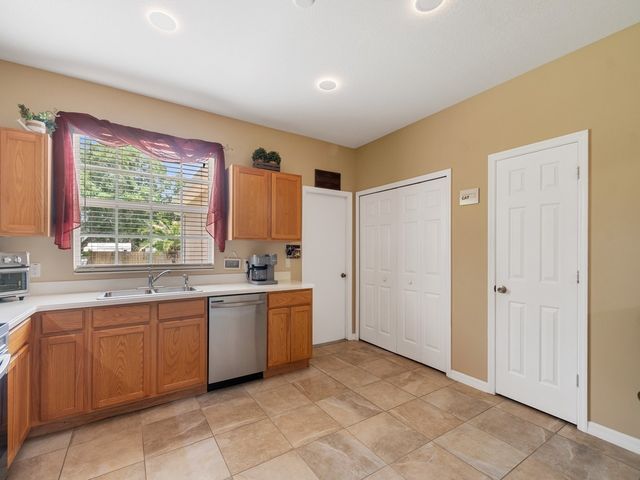 846 Wentworth Street, Sebastian, FL 32958