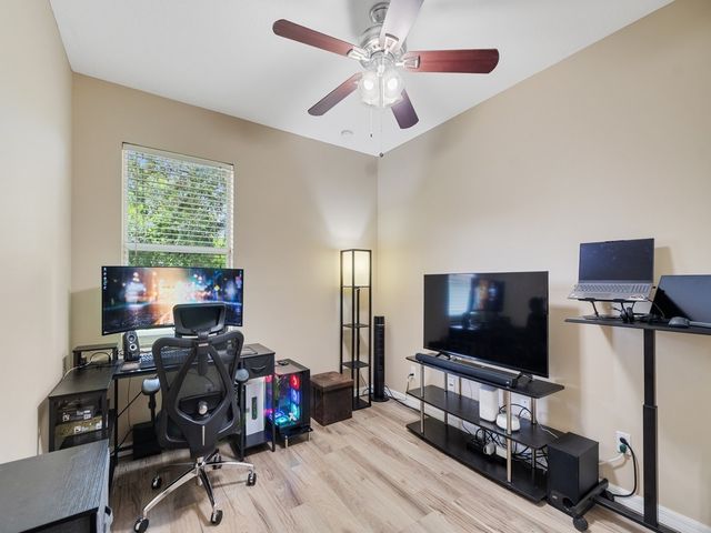 846 Wentworth Street, Sebastian, FL 32958