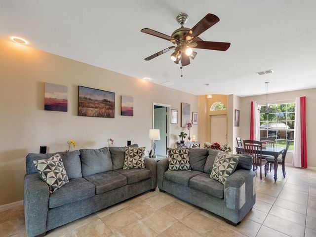 846 Wentworth Street, Sebastian, FL 32958