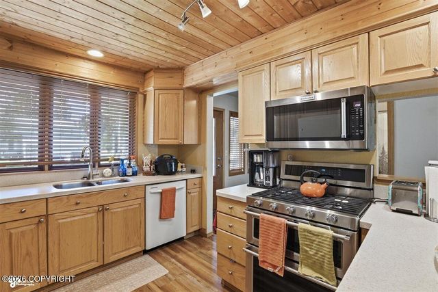 9531 Dundas Circle, Eagle River, AK 99577
