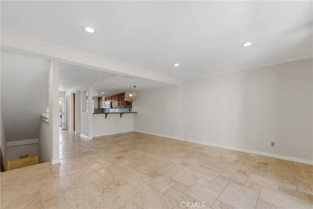 435 Bryson Springs 38, Costa Mesa, CA 92627