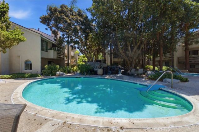 435 Bryson Springs 38, Costa Mesa, CA 92627