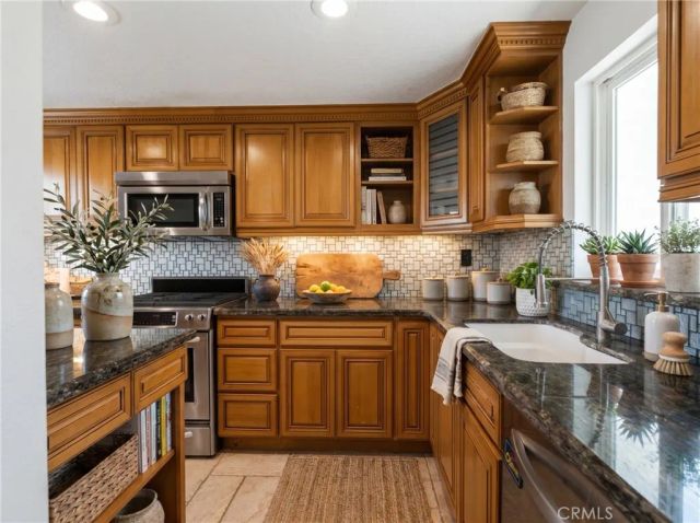 435 Bryson Springs 38, Costa Mesa, CA 92627