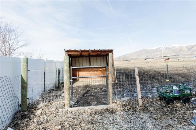 65 E 8800 S, Paradise, UT 84328