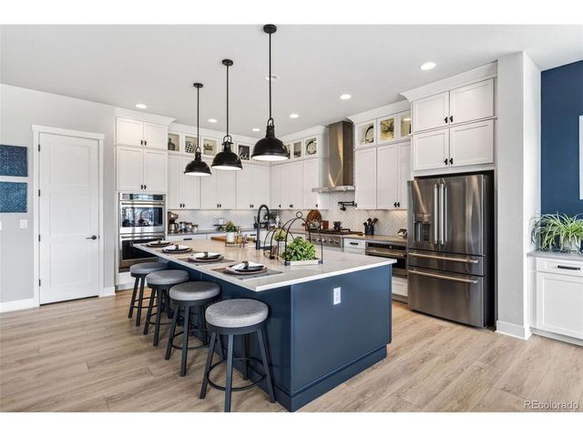 3359 Carabiner St, Castle Rock, CO 80108