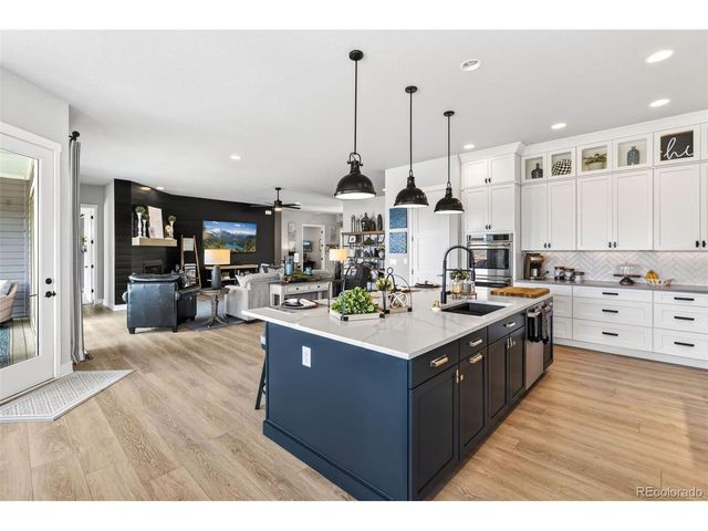3359 Carabiner St, Castle Rock, CO 80108