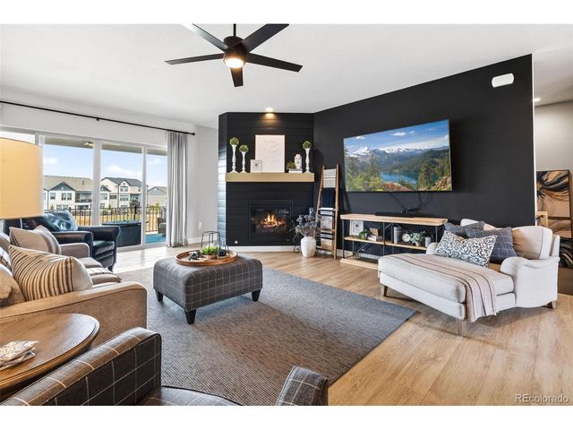 3359 Carabiner St, Castle Rock, CO 80108