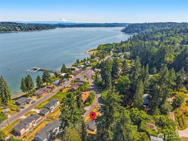 5600 Ocean View Boulevard NE, Bremerton, WA 98311