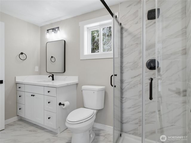 5600 Ocean View Boulevard NE, Bremerton, WA 98311