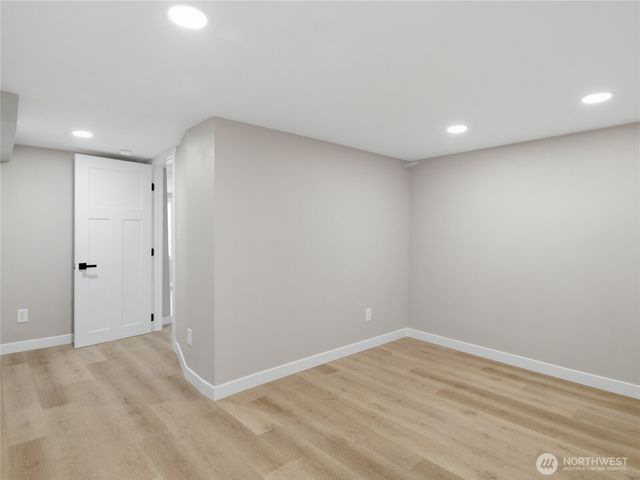5600 Ocean View Boulevard NE, Bremerton, WA 98311