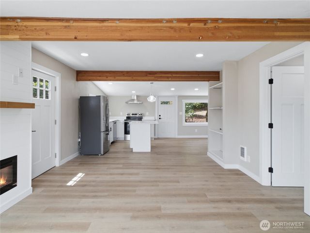 5600 Ocean View Boulevard NE, Bremerton, WA 98311