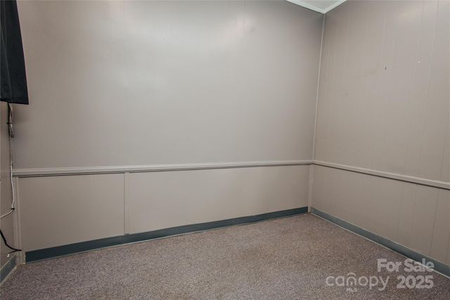 301 N Main Street, Marion, NC 28752