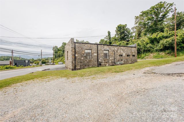 301 N Main Street, Marion, NC 28752
