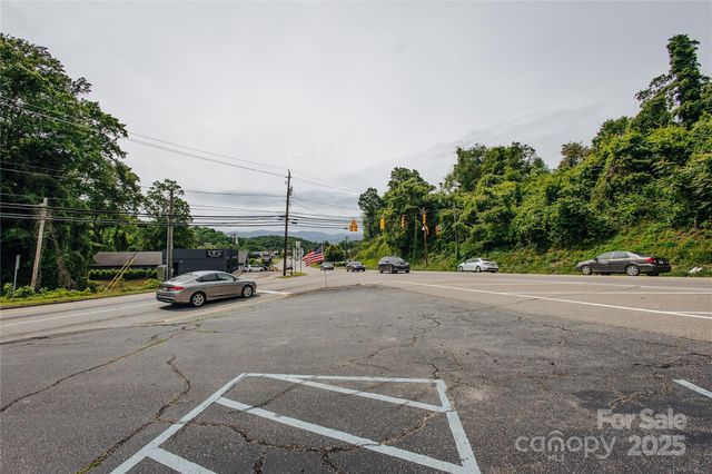 301 N Main Street, Marion, NC 28752