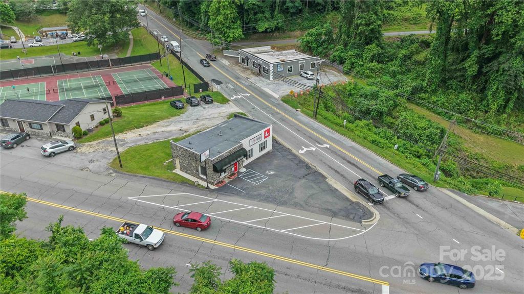 301 N Main Street, Marion, NC 28752