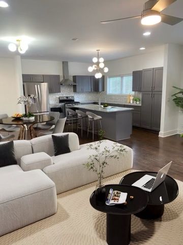 31 Perkins St, Nashville, TN 37210