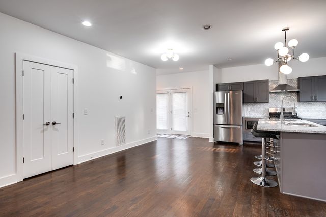 31 Perkins St, Nashville, TN 37210