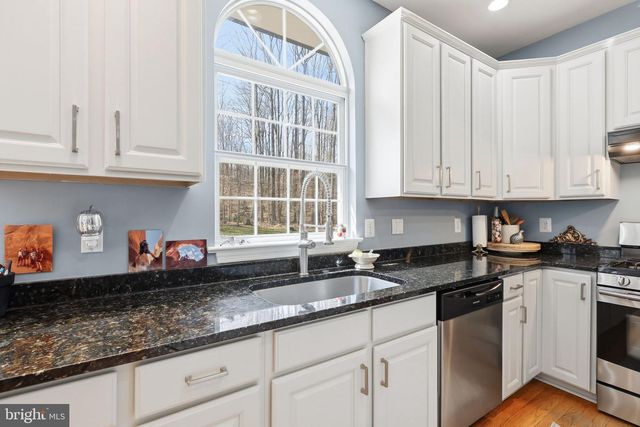 7100 DARK FOREST DR, Manassas, VA 20112