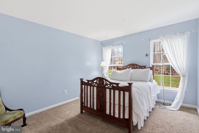 7100 DARK FOREST DR, Manassas, VA 20112