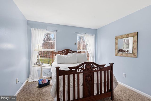 7100 DARK FOREST DR, Manassas, VA 20112